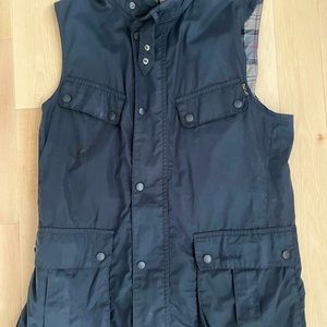 Wonderful original Barbour Men’s Vest.